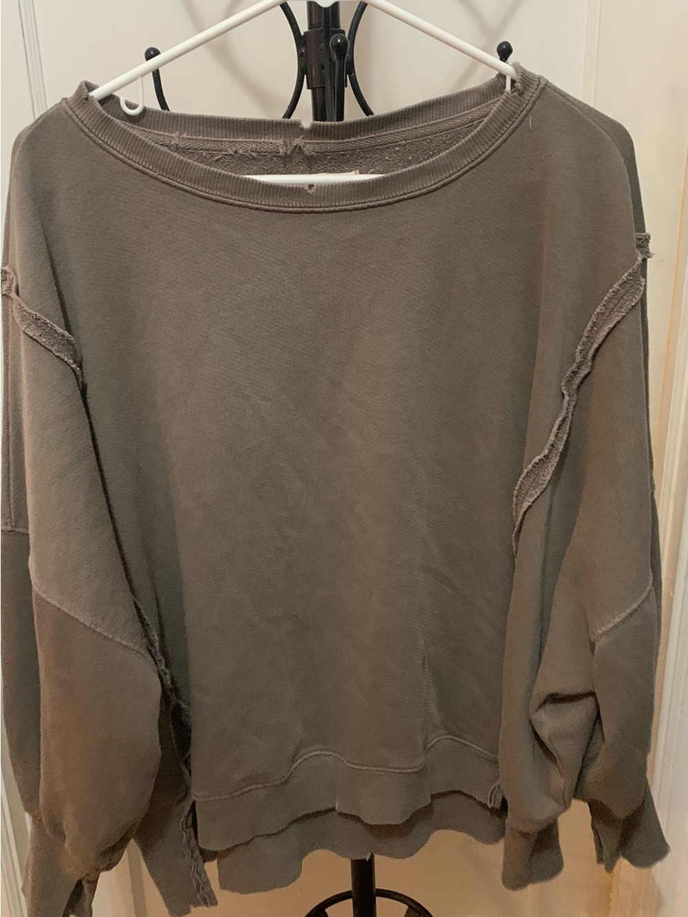 We The Free Olive Camden Sweatshirt Size Extra Small